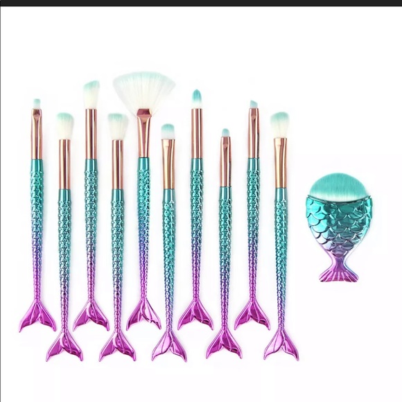11 piece mermaid tail make up brush set - Picture 5 of 7